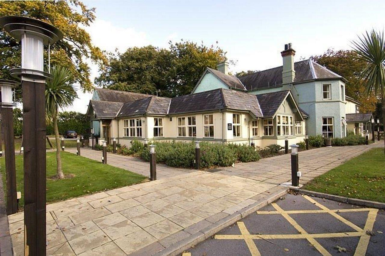Premier Inn Wrexham North 외부 사진